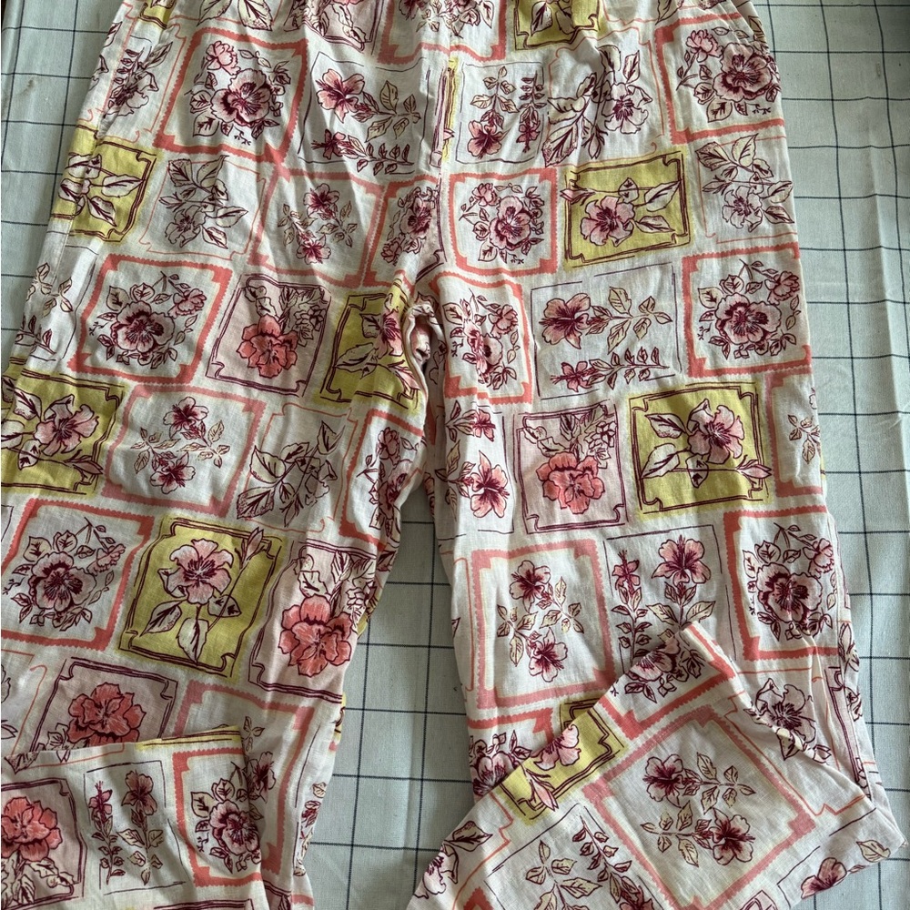 Floral Patterned Pants